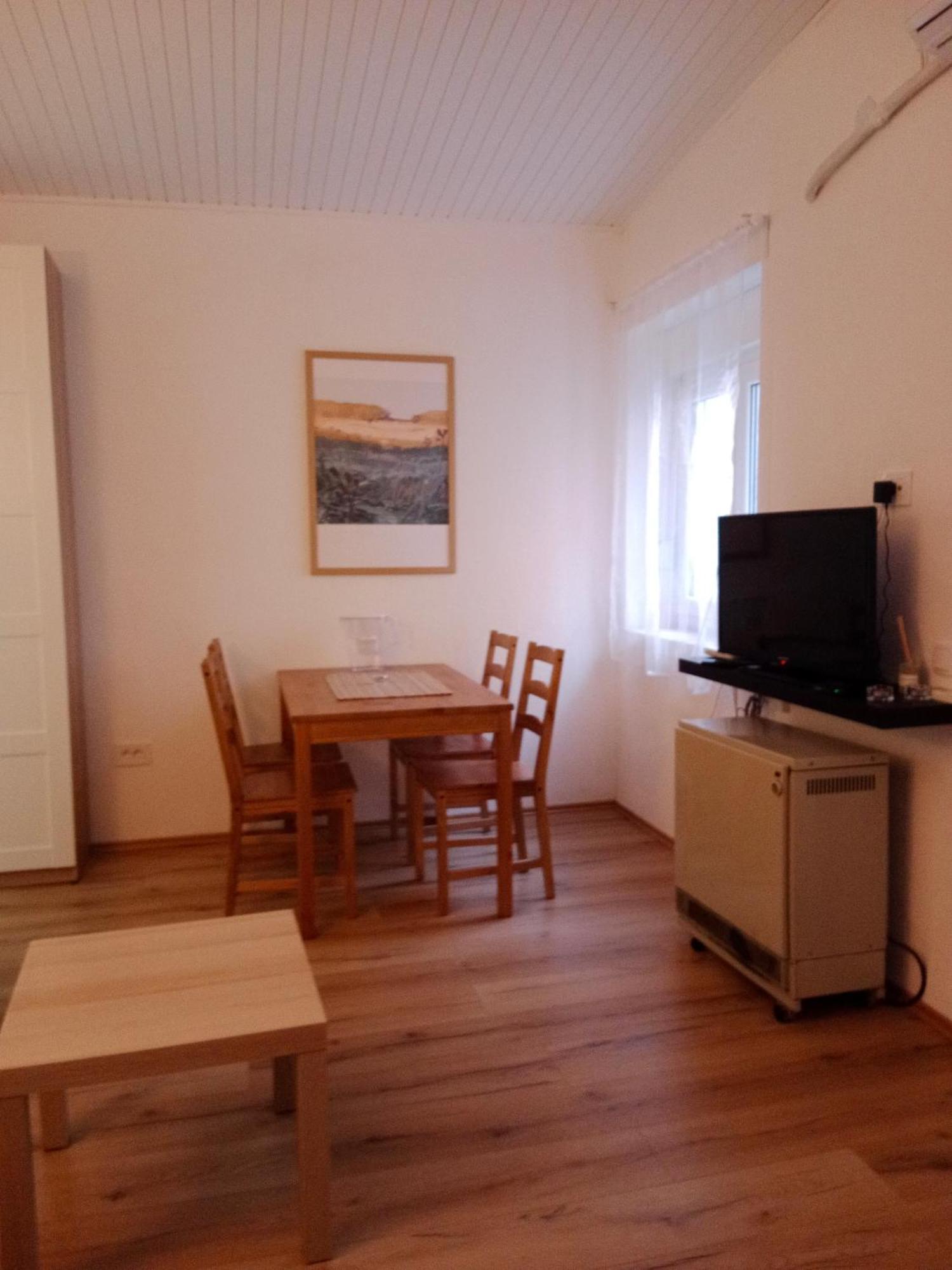 Visoki Vrh Apartman Belgrade Exterior photo