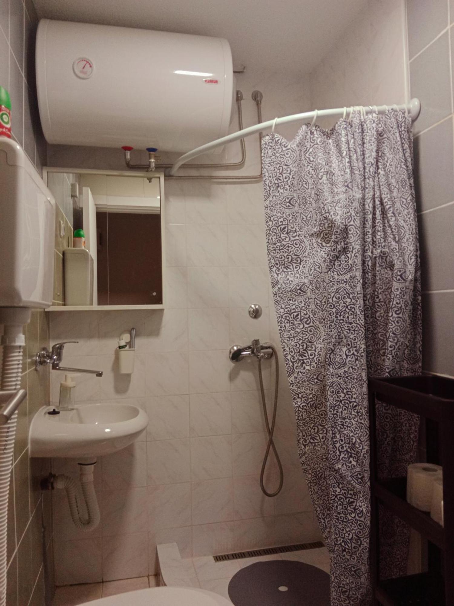 Visoki Vrh Apartman Belgrade Exterior photo